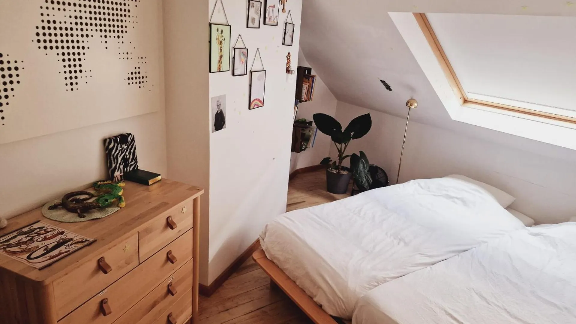 헨트 Architectural House Near City Center - 20Min Walk 빌라